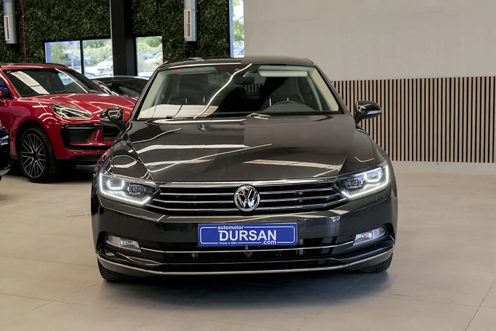 Volkswagen Passat 1.8 TSI Sport DSG - 2
