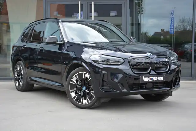 BMW iX3 M-Sport Impressive/HUD/ACC/H&K/Pano/360cam/20"