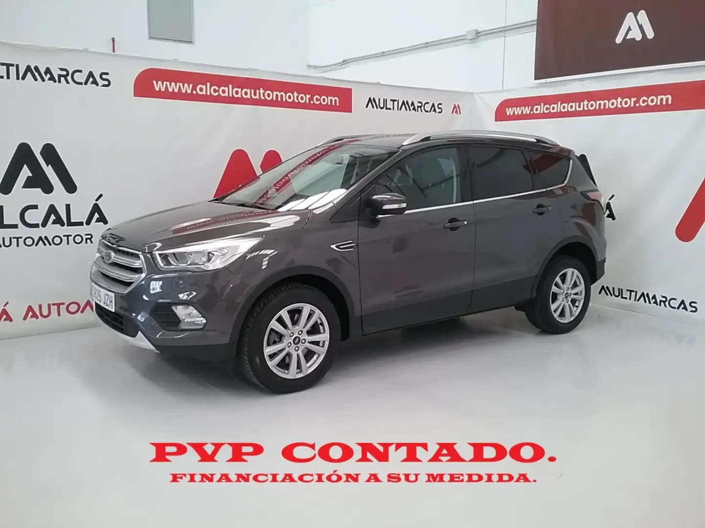 Ford Kuga 1.5TDCi Auto S&S Business 4x2 120 Grau - 1