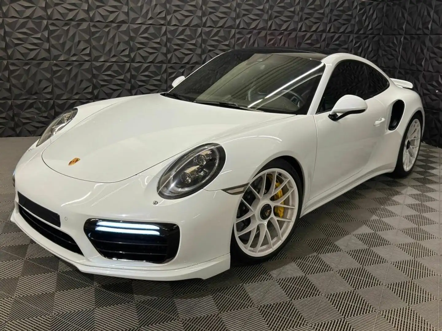 Porsche 911 991.2 Carrera Turbo S PDK 1000ps+ Weiß - 1
