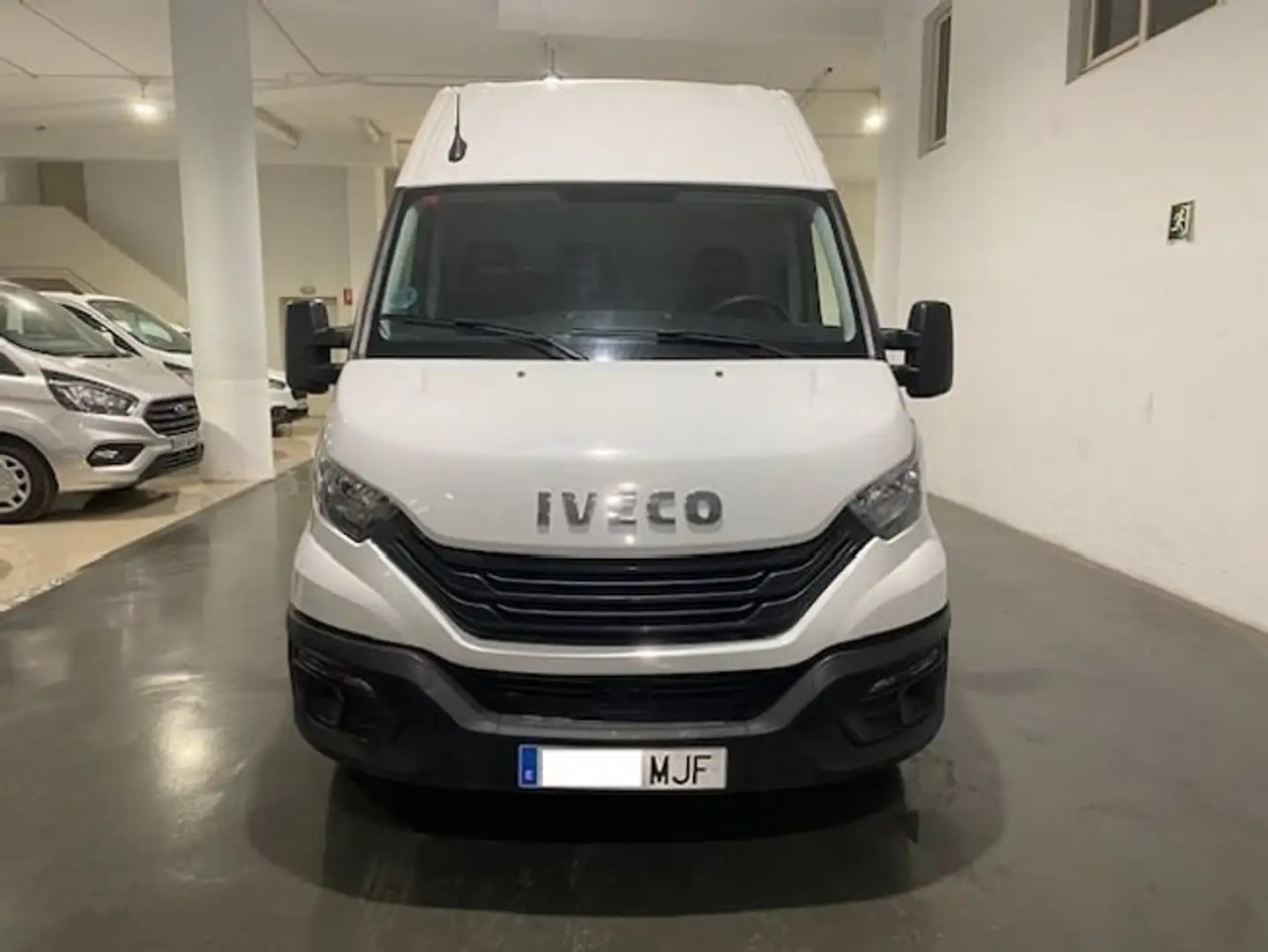Iveco Daily Furgón 33S16 V 3520L H2 12.0 156 Blanc - 2