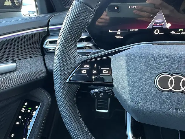 Audi A6 Avant 2,0 TDI Quattro S-Line / AHK / STHZ / Spo... Ansicht 23