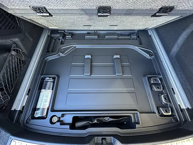 Audi A6 Avant 2,0 TDI Quattro S-Line / AHK / STHZ / Spo... Ansicht 13