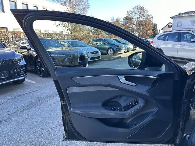 Audi A6 Avant 2,0 TDI Quattro S-Line / AHK / STHZ / Spo... Ansicht 30