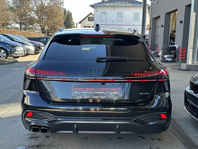 Audi A6 Avant 2,0 TDI Quattro S-Line / AHK / STHZ / Spo... Ansicht 10