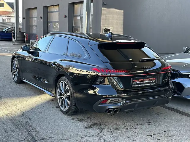 Audi A6 Avant 2,0 TDI Quattro S-Line / AHK / STHZ / Spo... Ansicht 8