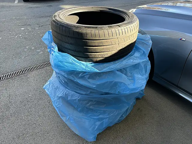 Audi A6 Avant 2,0 TDI Quattro S-Line / AHK / STHZ / Spo... Ansicht 40