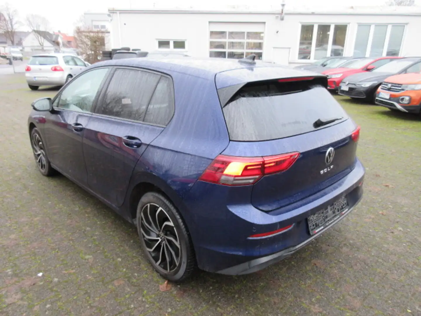 Volkswagen Golf Life 1.5 TSI NAVI PANO LED APS SITZHEIZUNG KLIMA Blau - 2
