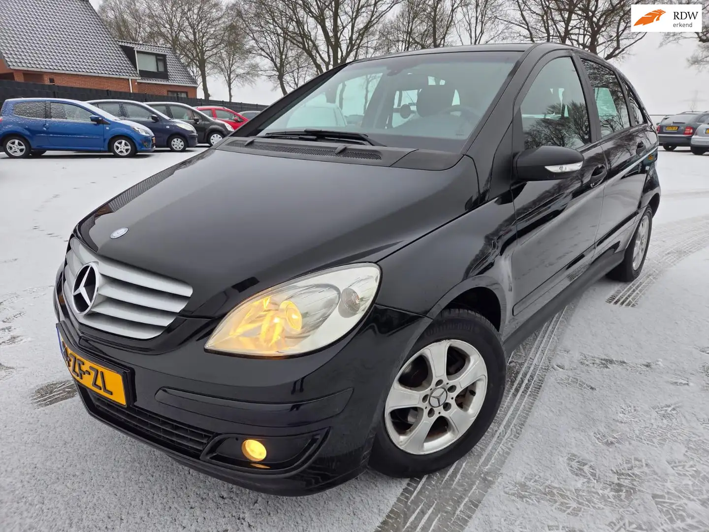 Mercedes-Benz B 150 5Drs 2007. Automaat/Airco/Stoelverwarming/Trekhaak Schwarz - 1