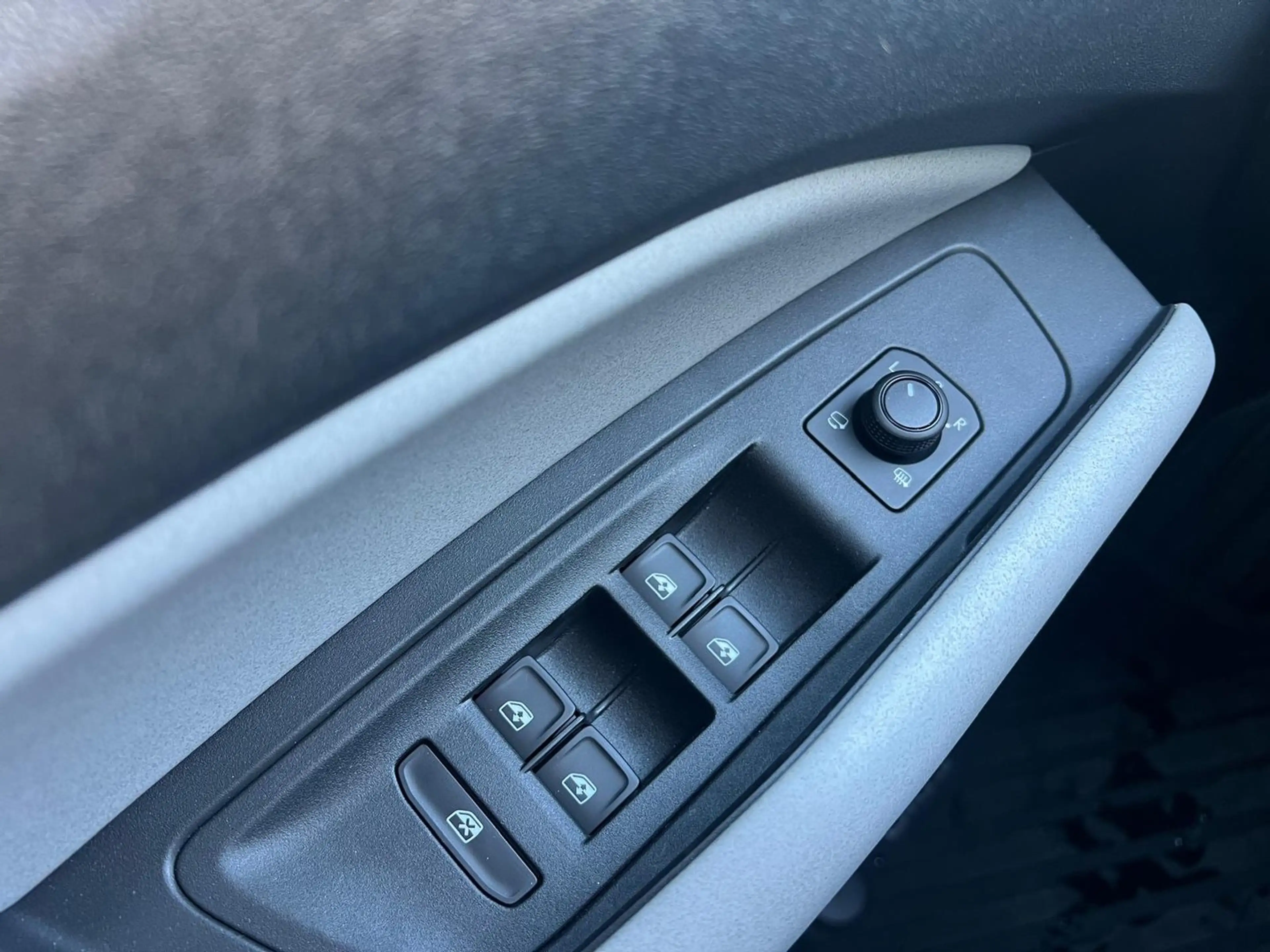 Skoda Epiq Selection 55 — photo 13