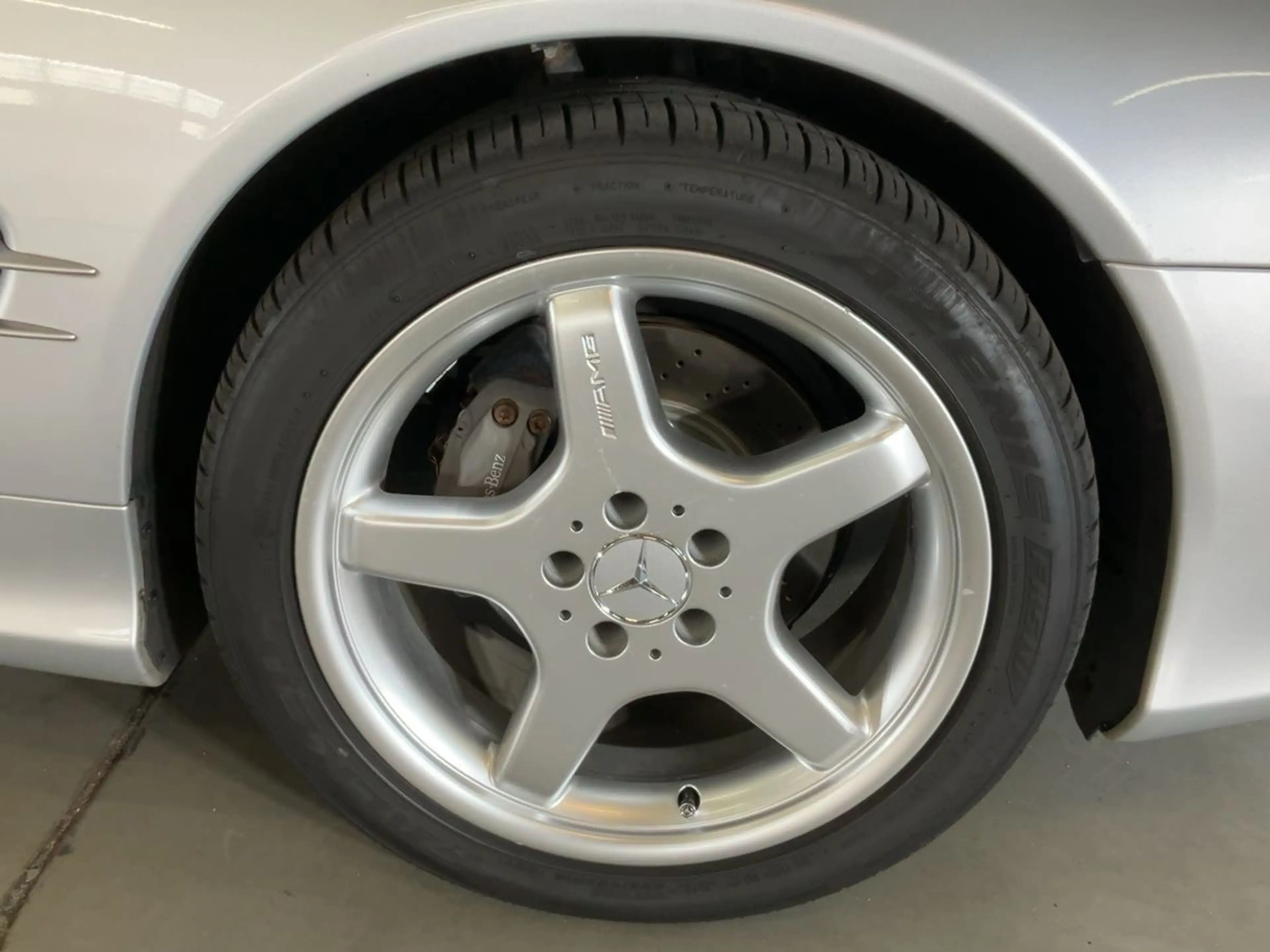 Mercedes-Benz SL 350 SL 350 XENON LEDER EXCLUSIV BOSE AMG PDC aus 2.Hand — photo 11