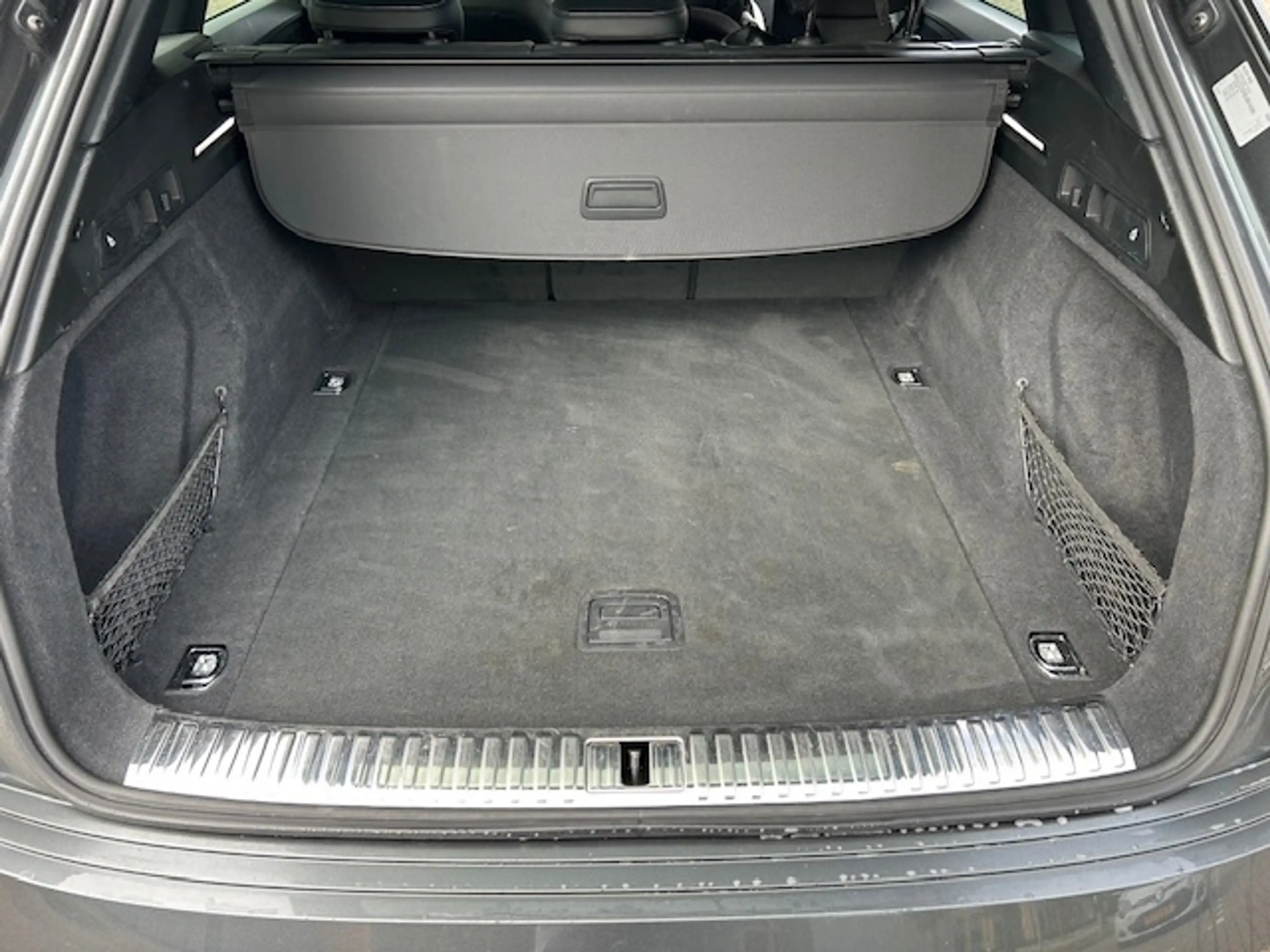 Audi e-tron e-tron 50 q L Ed Bl — photo 11