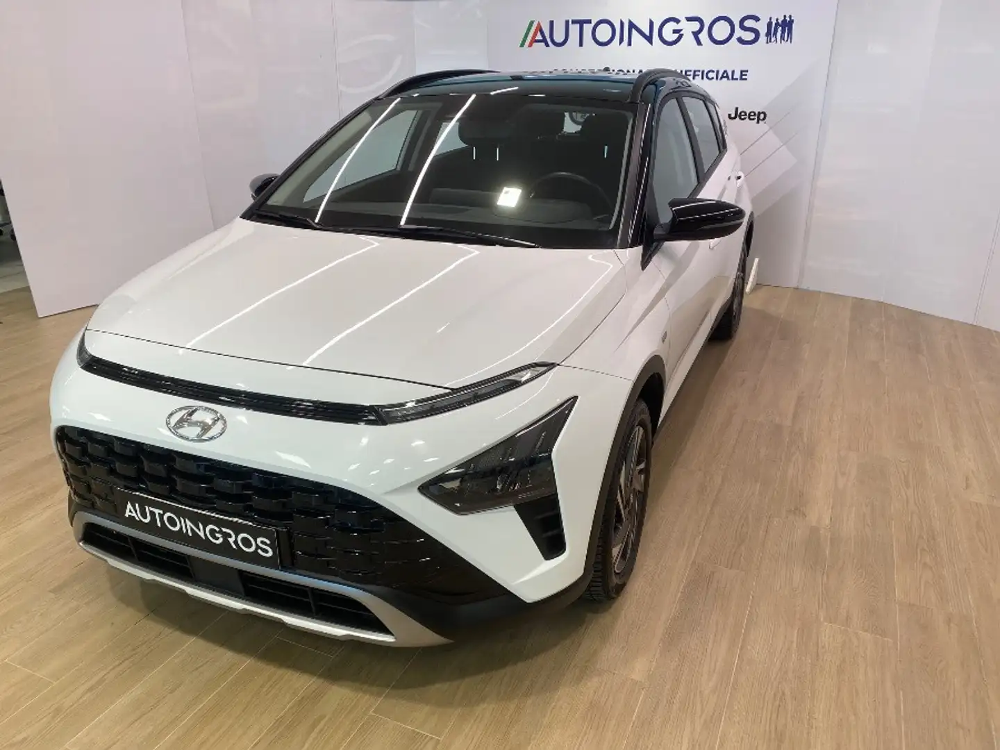 Hyundai BAYON 1.0 T-GDi 48V Xline Led Pack Fehér - 2