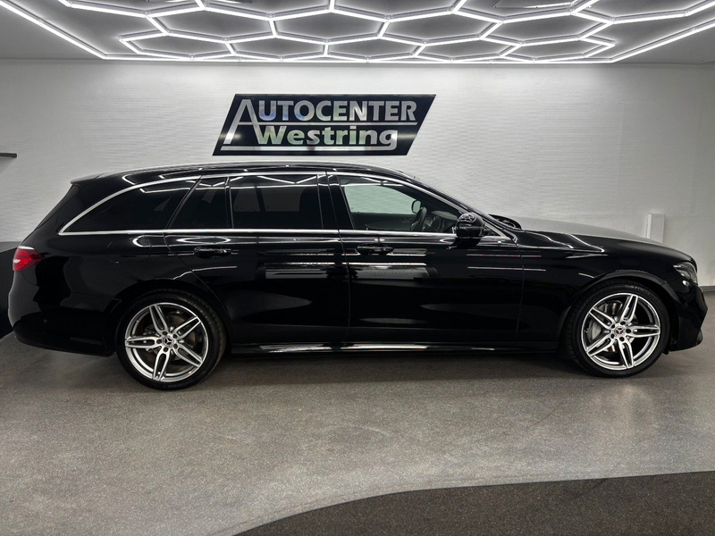 Mercedes-Benz E 220 d T-Modell 4Matic*AMG-Paket*Distronic*LED — photo 2