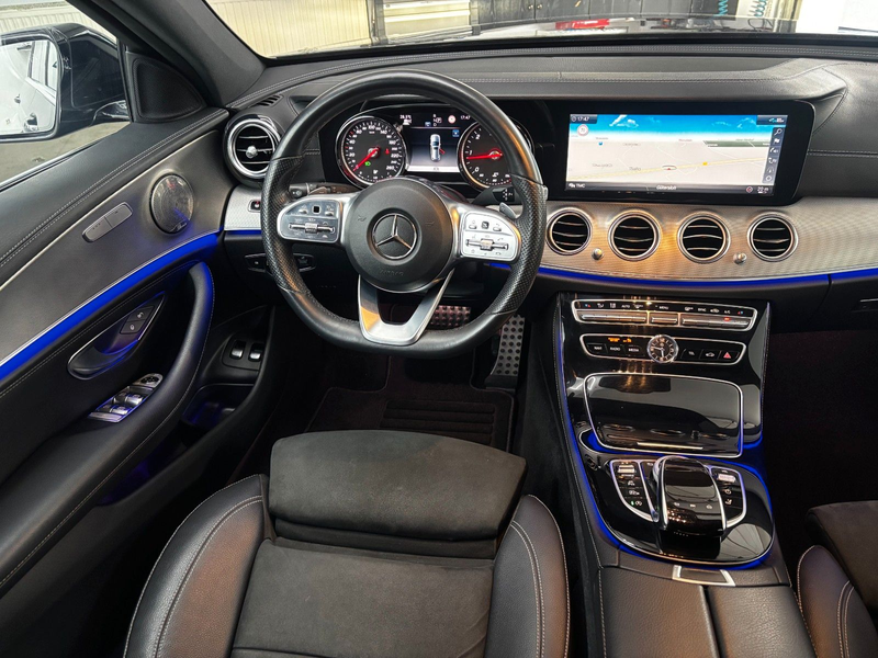 Mercedes-Benz E 220 d T-Modell 4Matic*AMG-Paket*Distronic*LED — photo 9