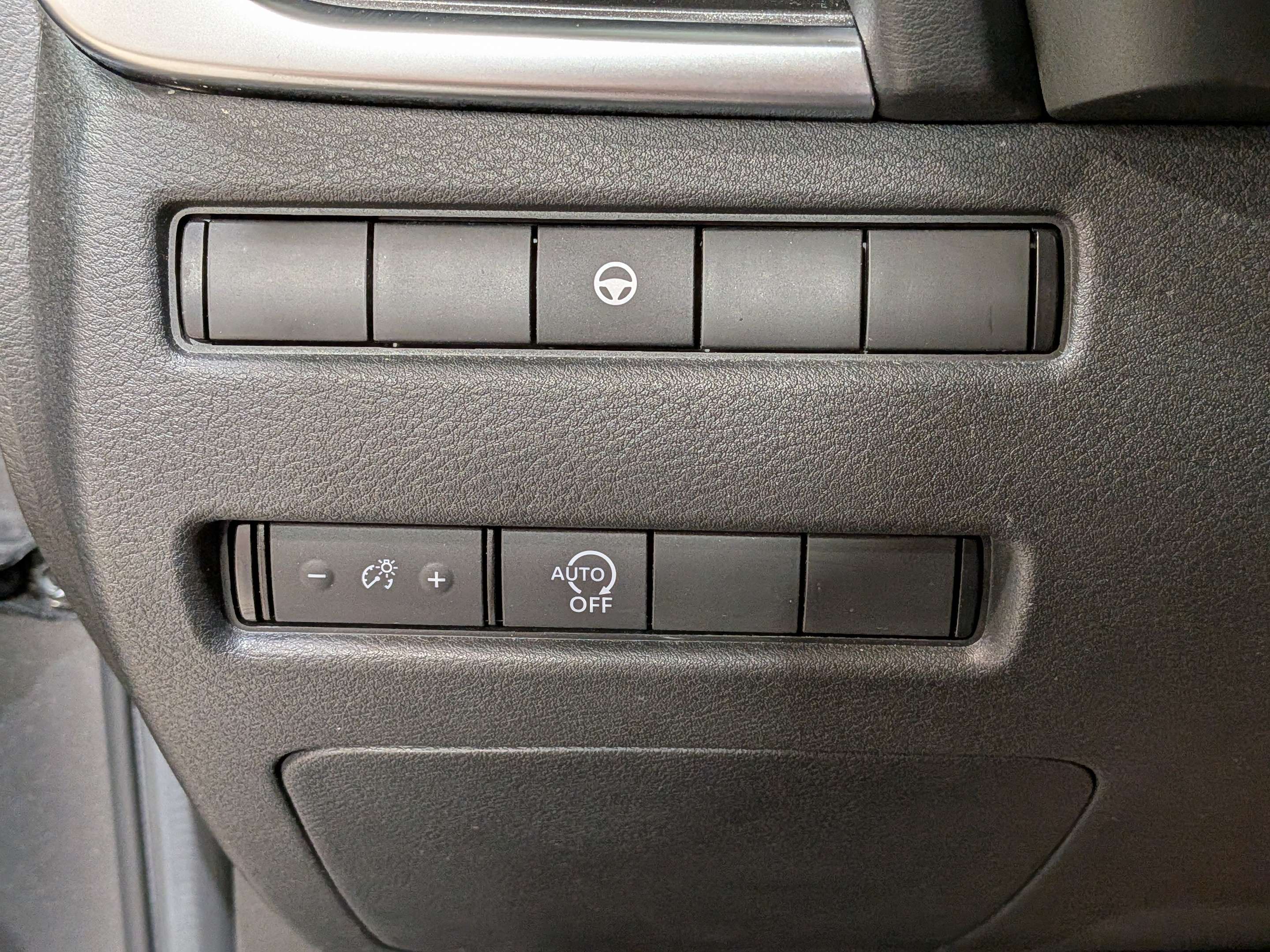 Nissan Rogue 2023