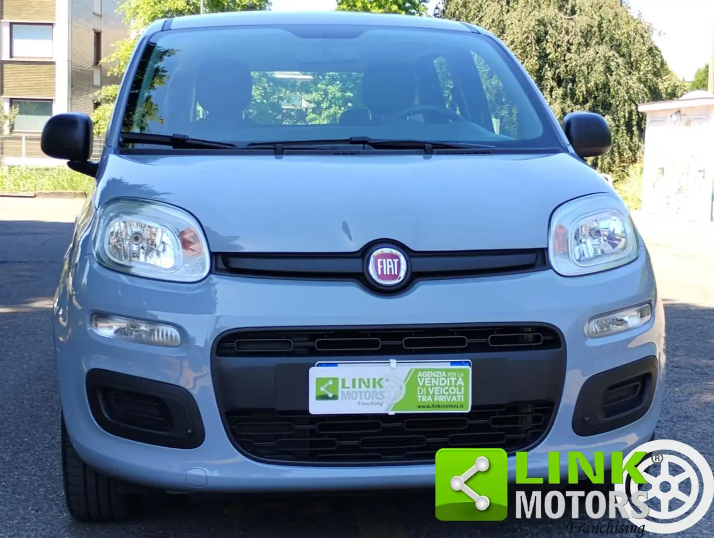 Fiat Panda 1.2 Lounge Grijs - 2