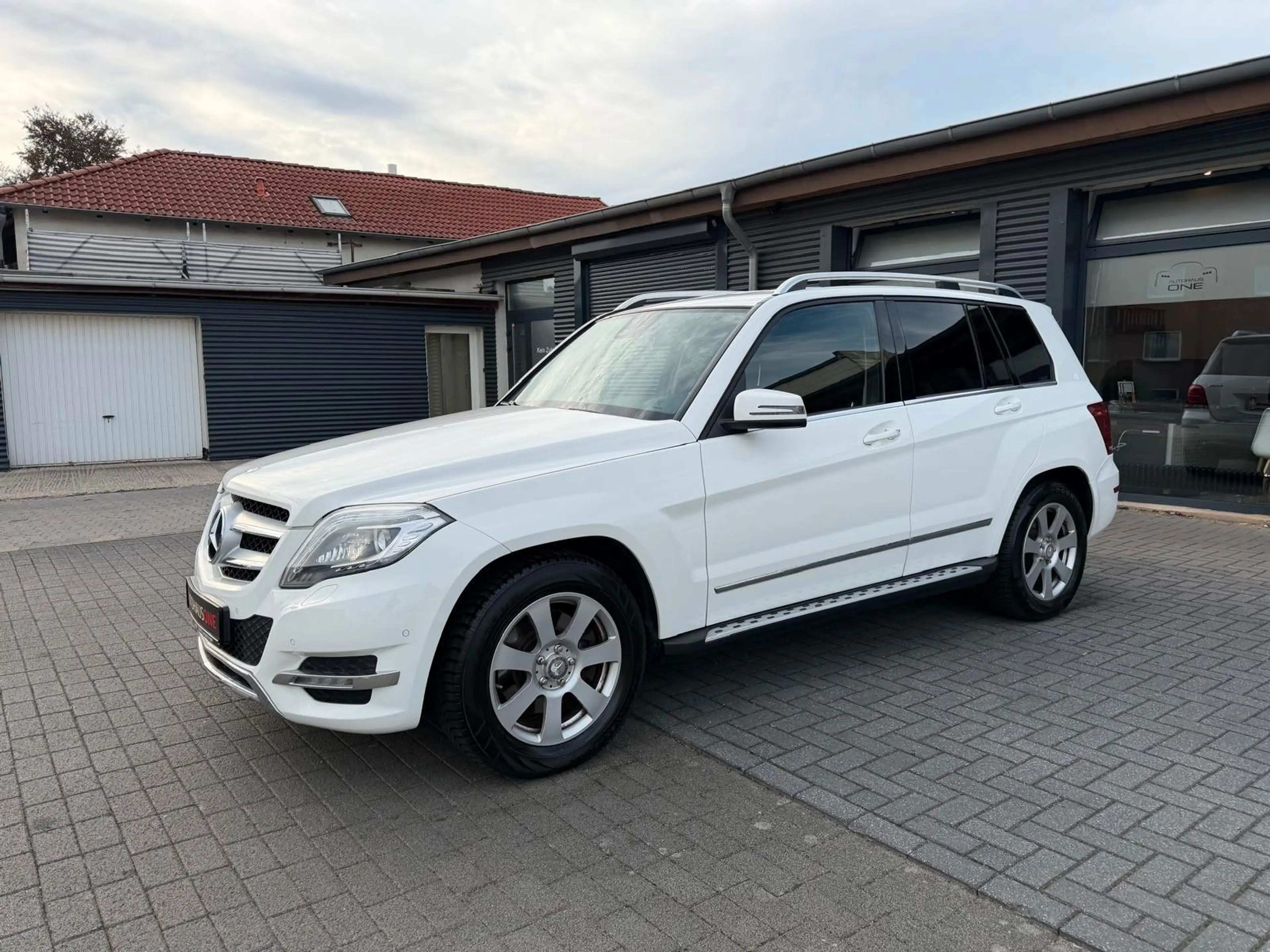 Mercedes-Benz GLK 220 CDI BlueEfficiency 4Matic — photo 2
