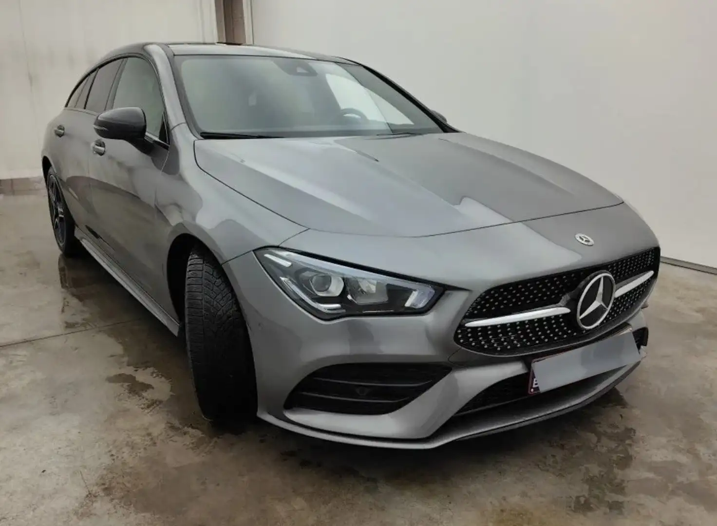 Mercedes-Benz CLA 180 CLA 180d SB AMG Night Aut. Pano LED-Xenon Grau - 2