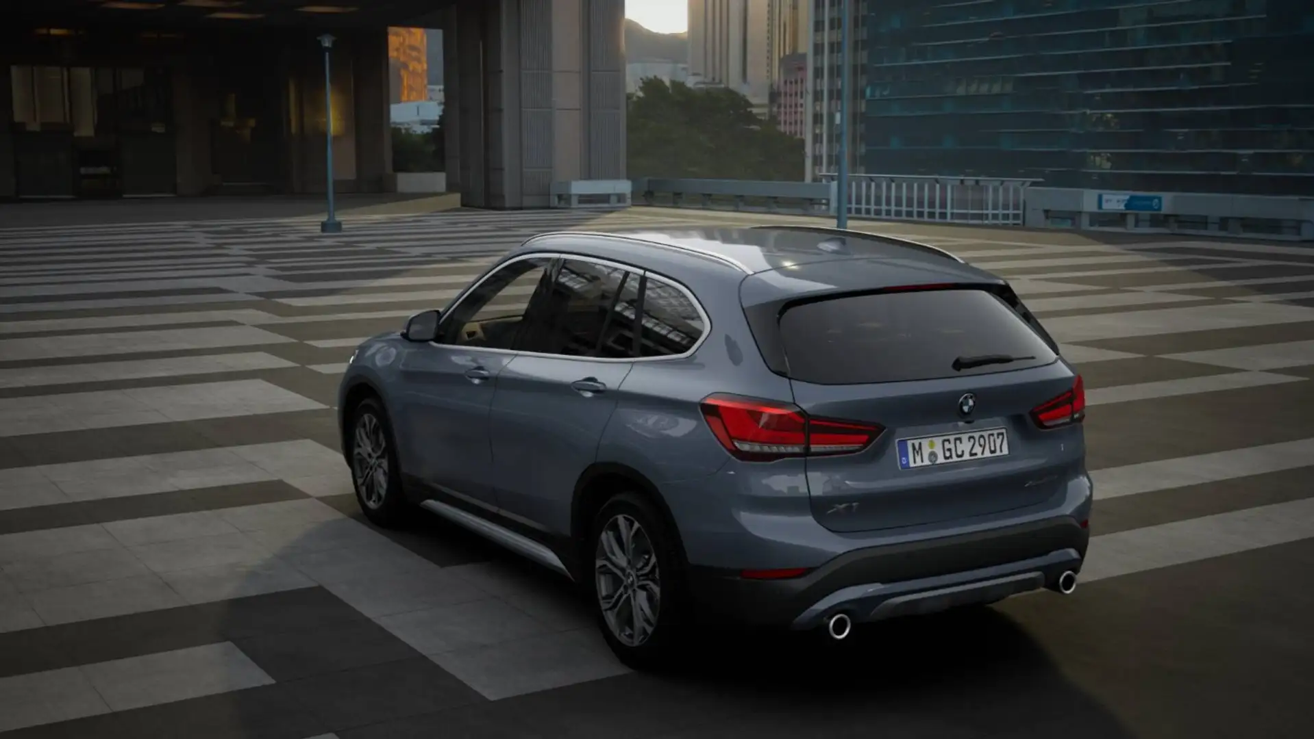 BMW X1 xDrive20d LED SpurAss ACC Navi ParkAss RFK Grijs - 2