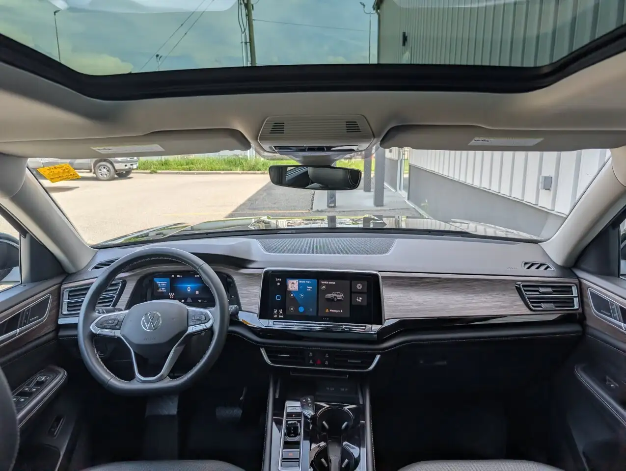 Volkswagen Atlas снимка Volkswagen Atlas
