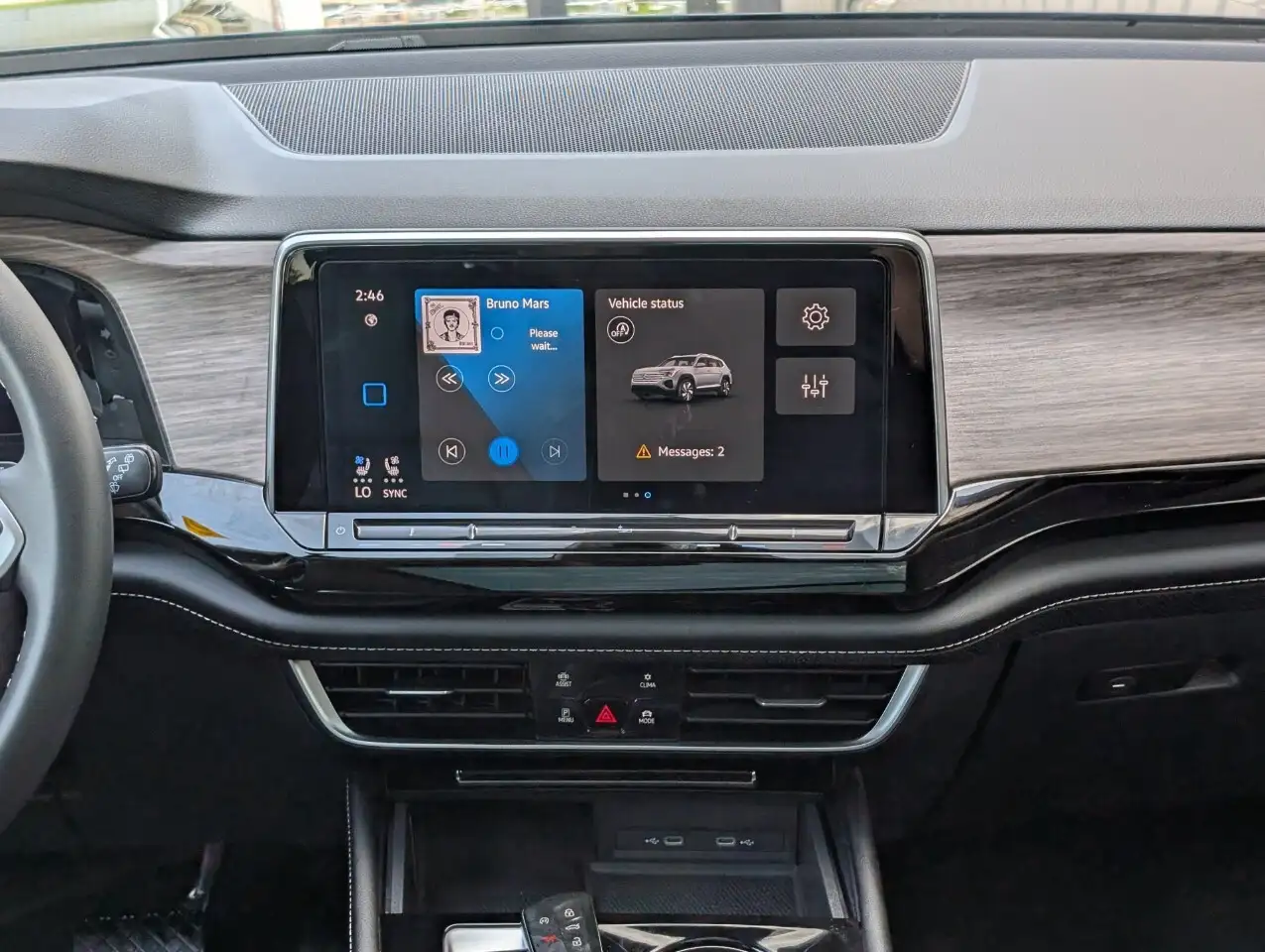Volkswagen Atlas снимка Volkswagen Atlas