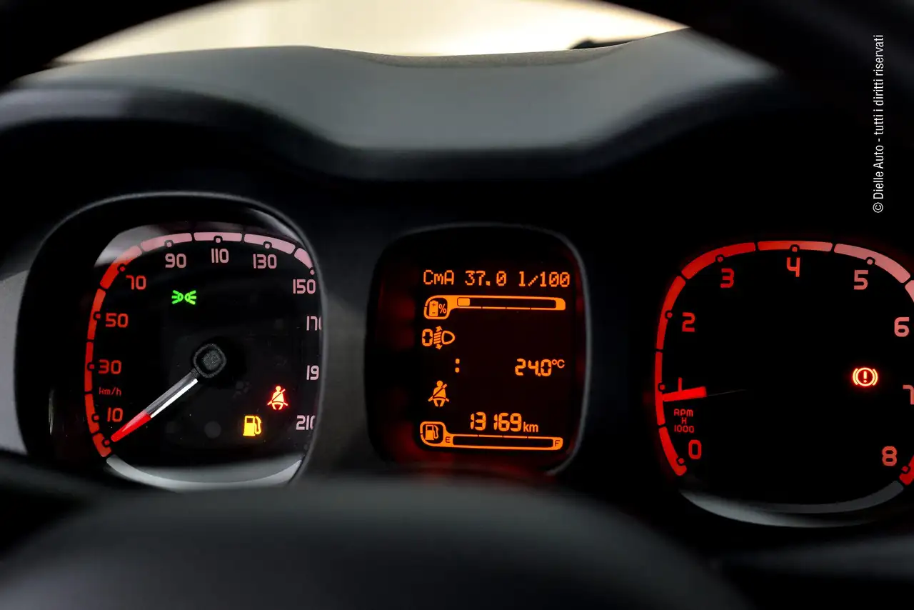 Fiat Panda 1.0 hybrid Cross s&s 70cv *CLIMA AUTOMATICO*, миниатюра 8