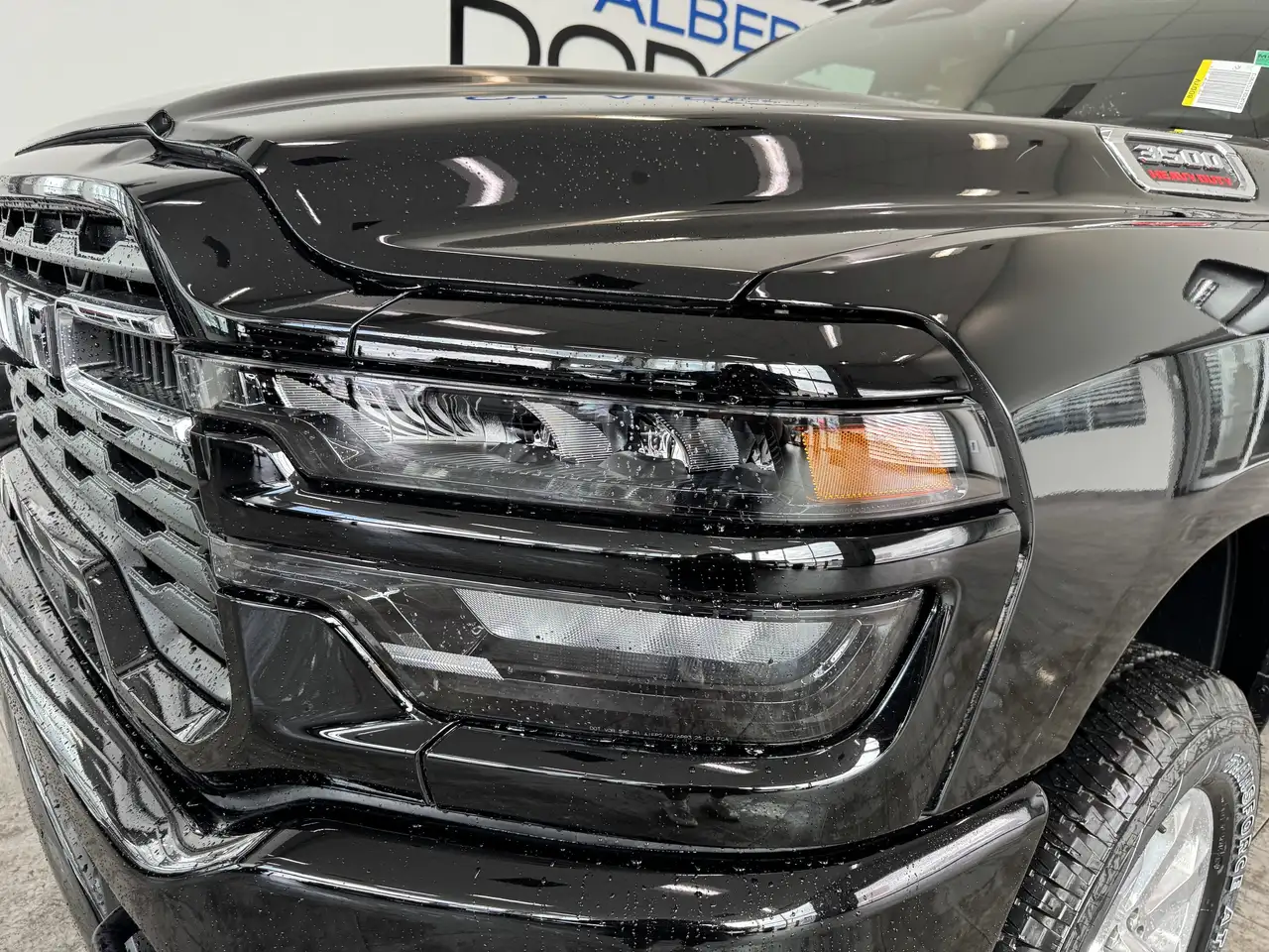 RAM 3500 снимка RAM 3500
