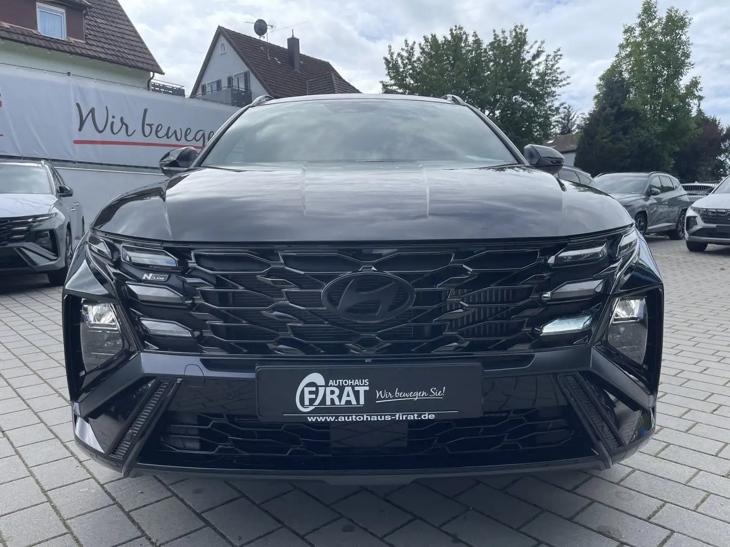 Hyundai TUCSON 1,6 crdi N-Line /LED/NAVI/R-KAMERA/Panorama/ACC Schwarz - 1
