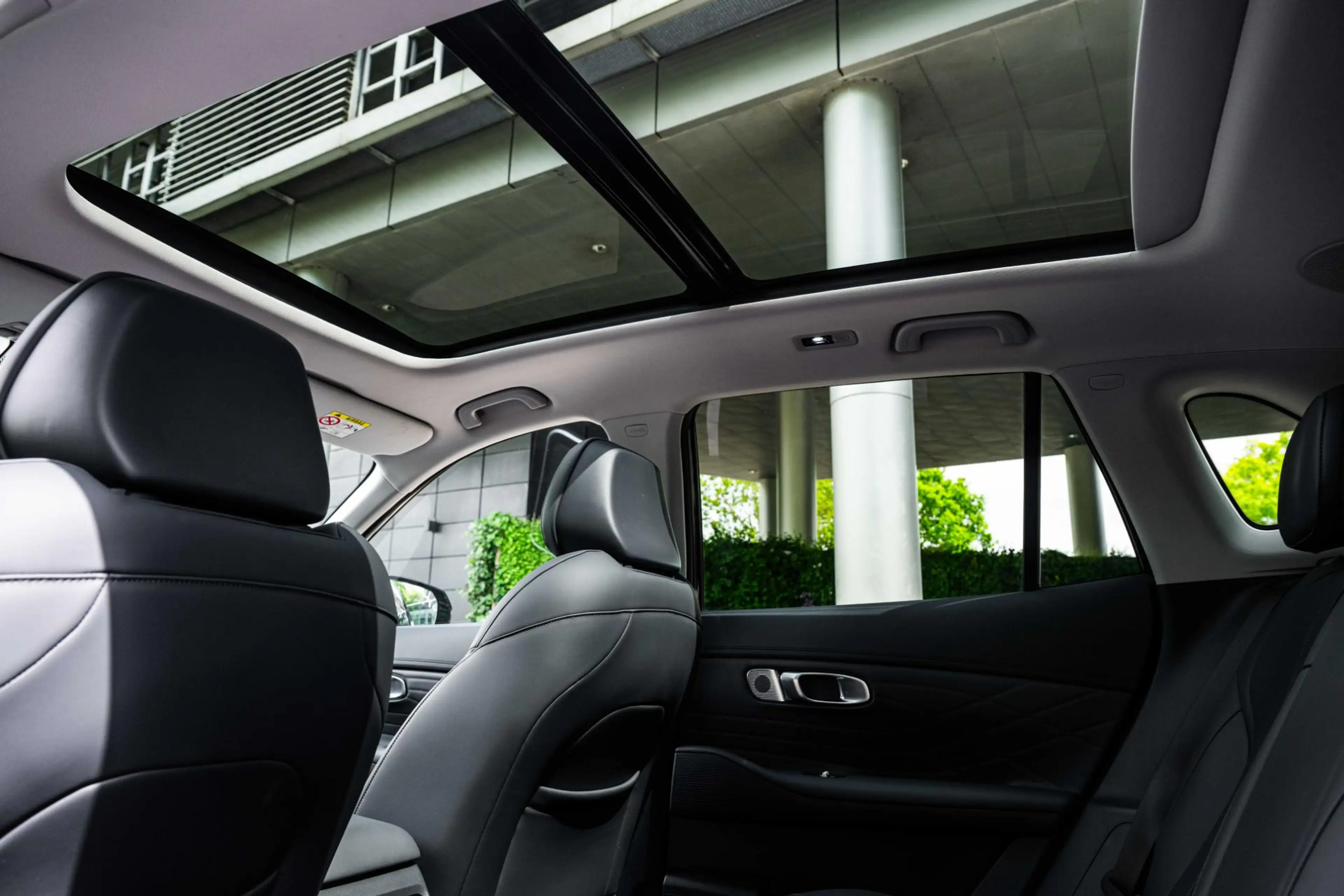Geely Starray EM-i 1.5 Max+ | 136km Elektrisch bereik | Stoelverwarmi — photo 2