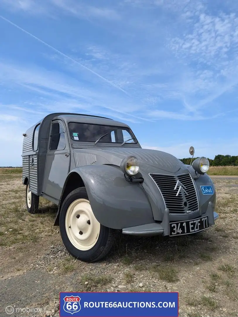Citroen 2CV Noir - 1