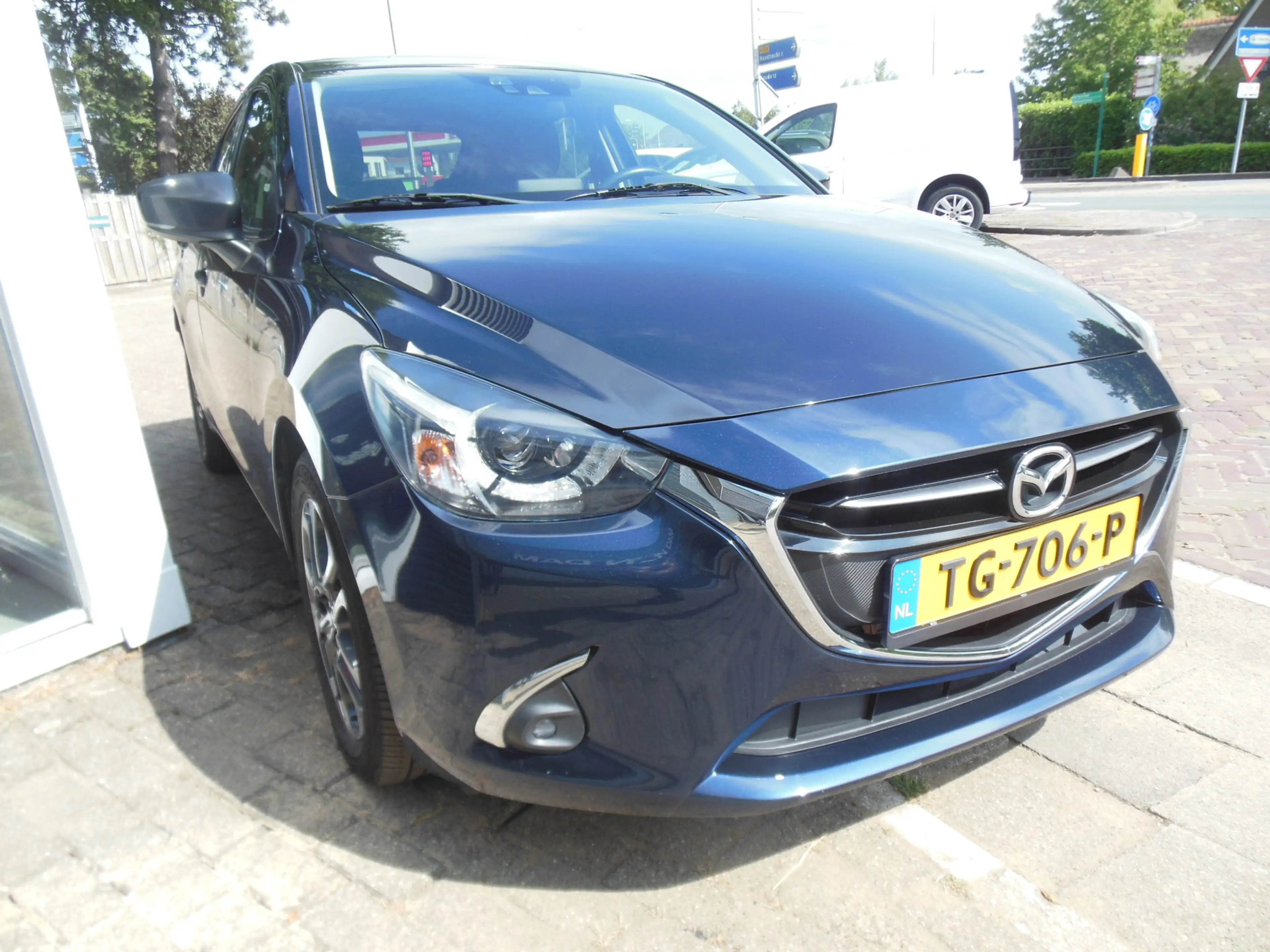 Mazda 2 1.5 Skyactiv-G GT-M 12 maanden Bovag garantie navi — photo 5