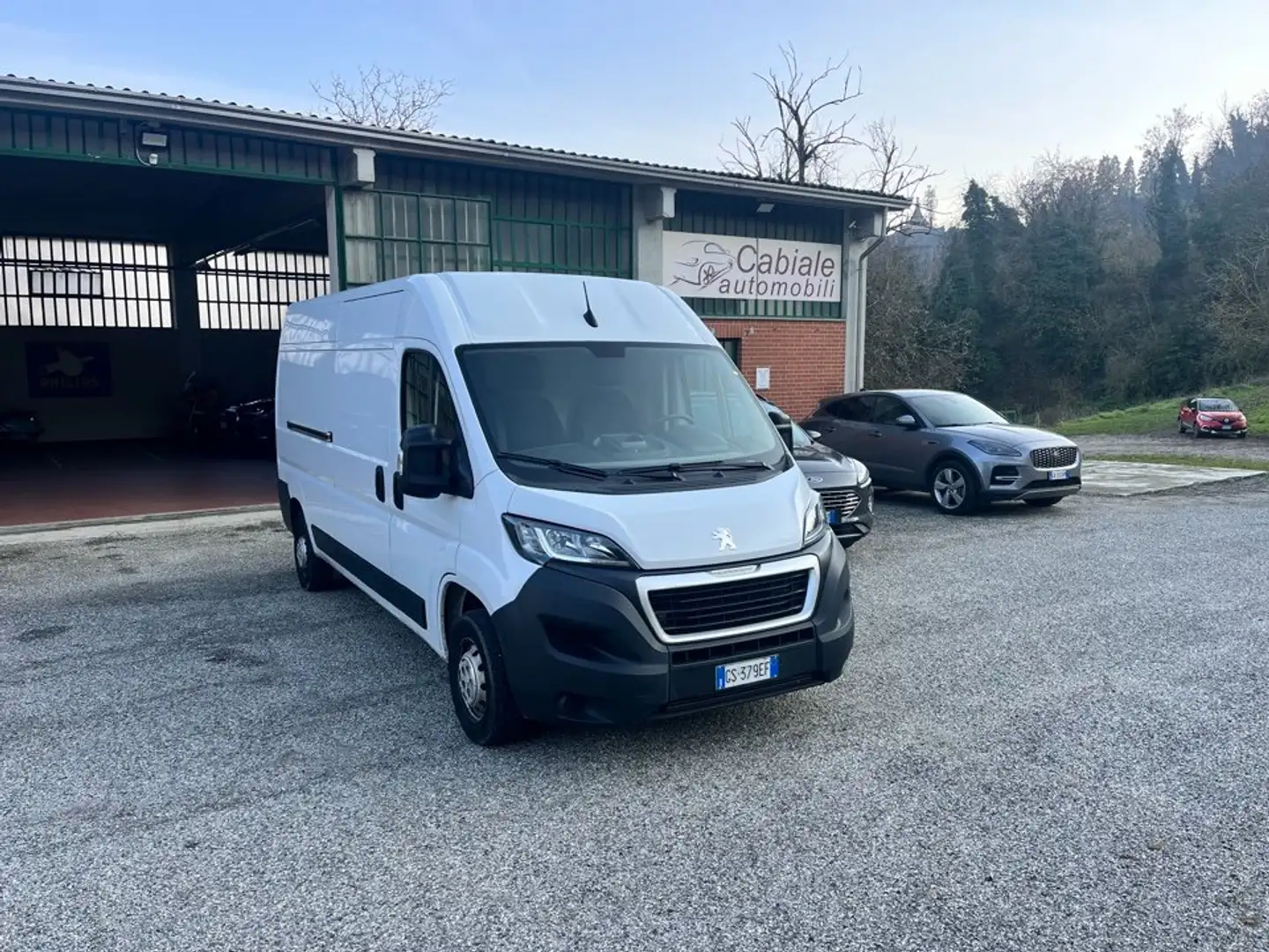 Peugeot Boxer 2.2 BlueHDi 140CV L3 H2 Beyaz - 1