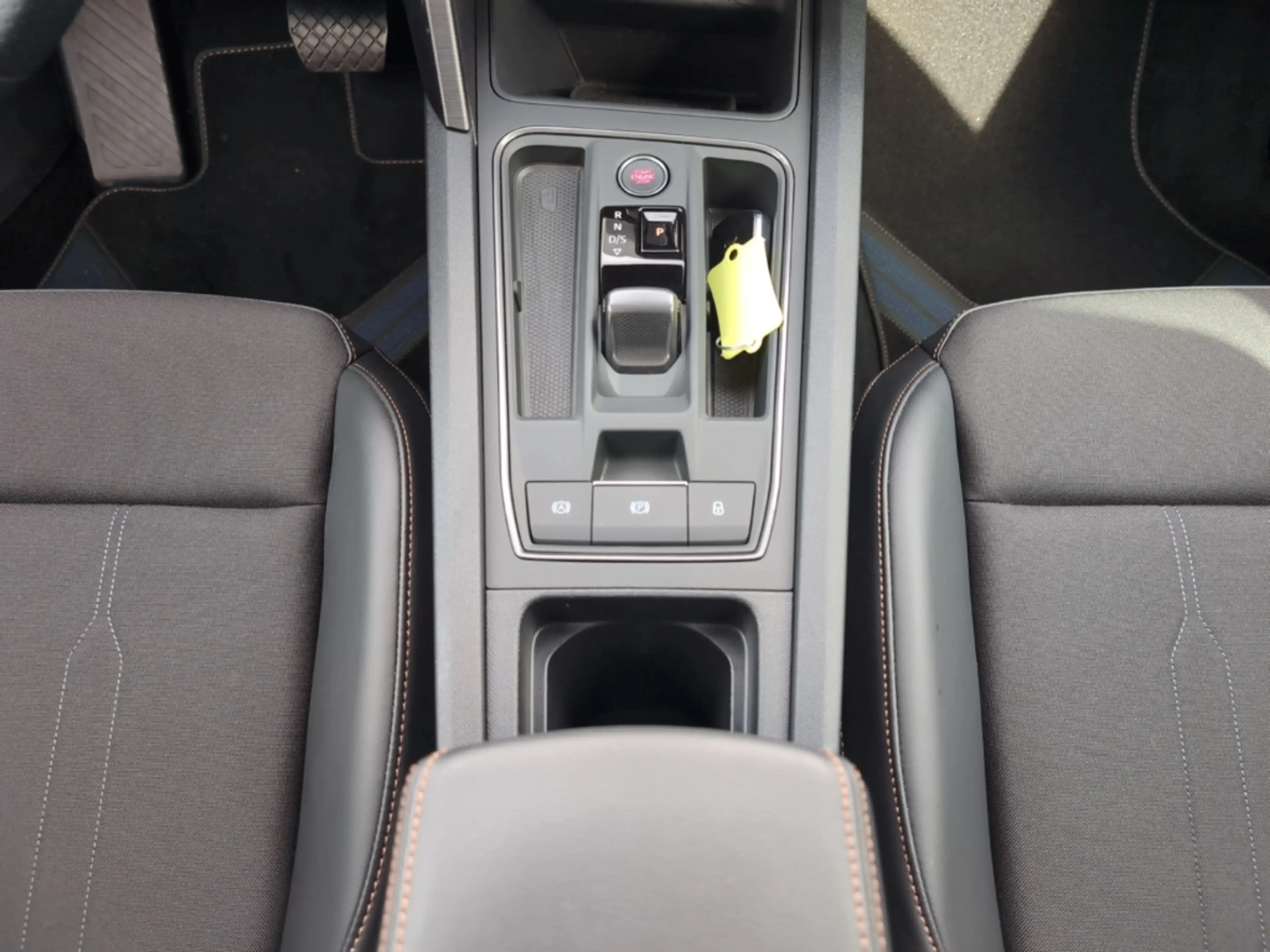 CUPRA Formentor 2.0 TSI 4Drive 7-Gang-DSG ACC LED FULL LINK — photo 12