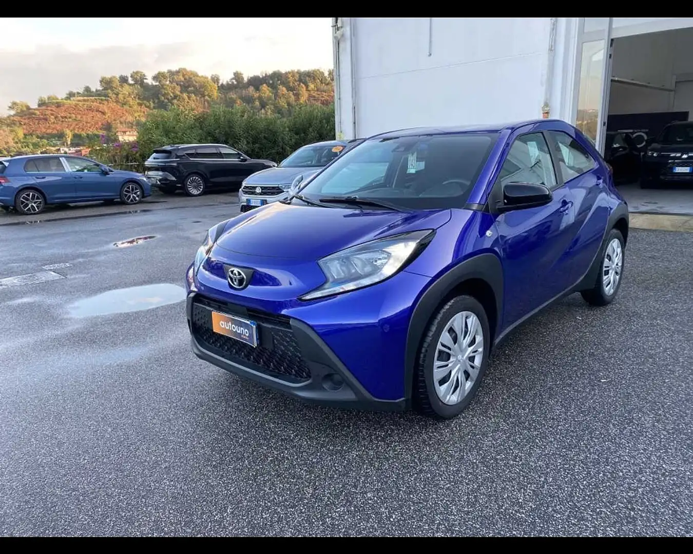 Toyota Aygo X 1.0 72 CV ACTIVE S-CVT Blu/Azzurro - 1