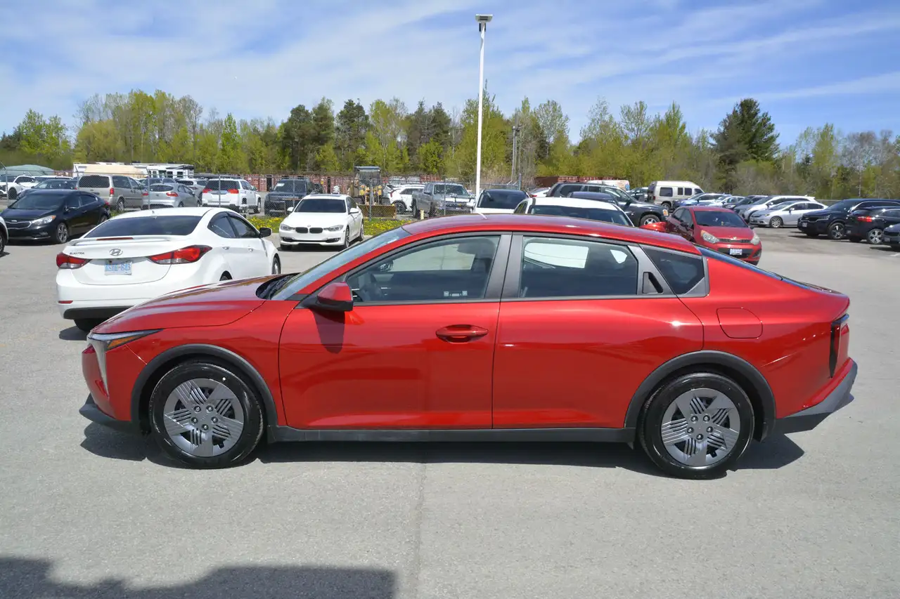 Kia K4 снимка Kia K4