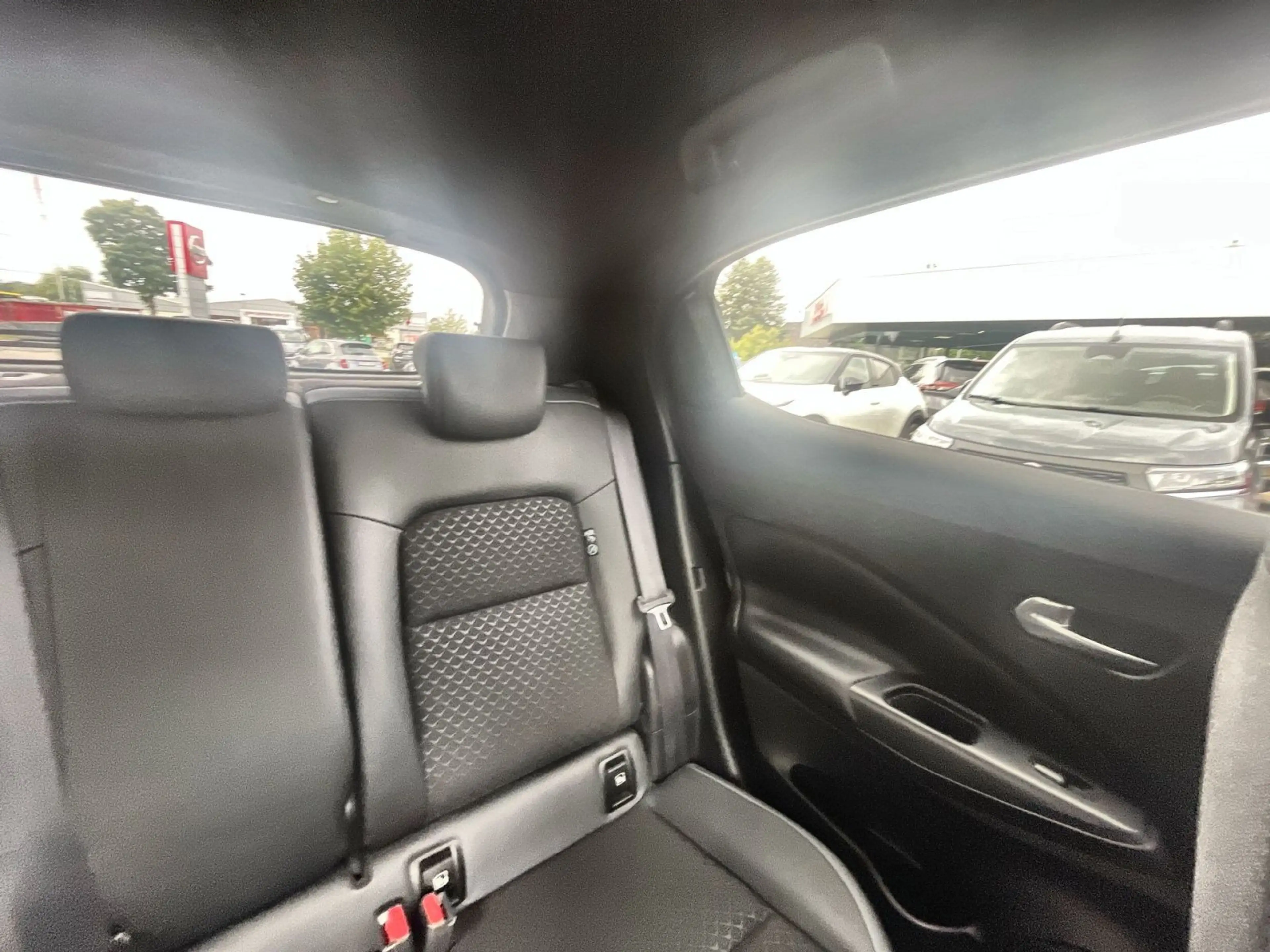 Nissan Juke 1.0 DIG-T N-Connecta*Navi*SHZ*360°Kamera — photo 14