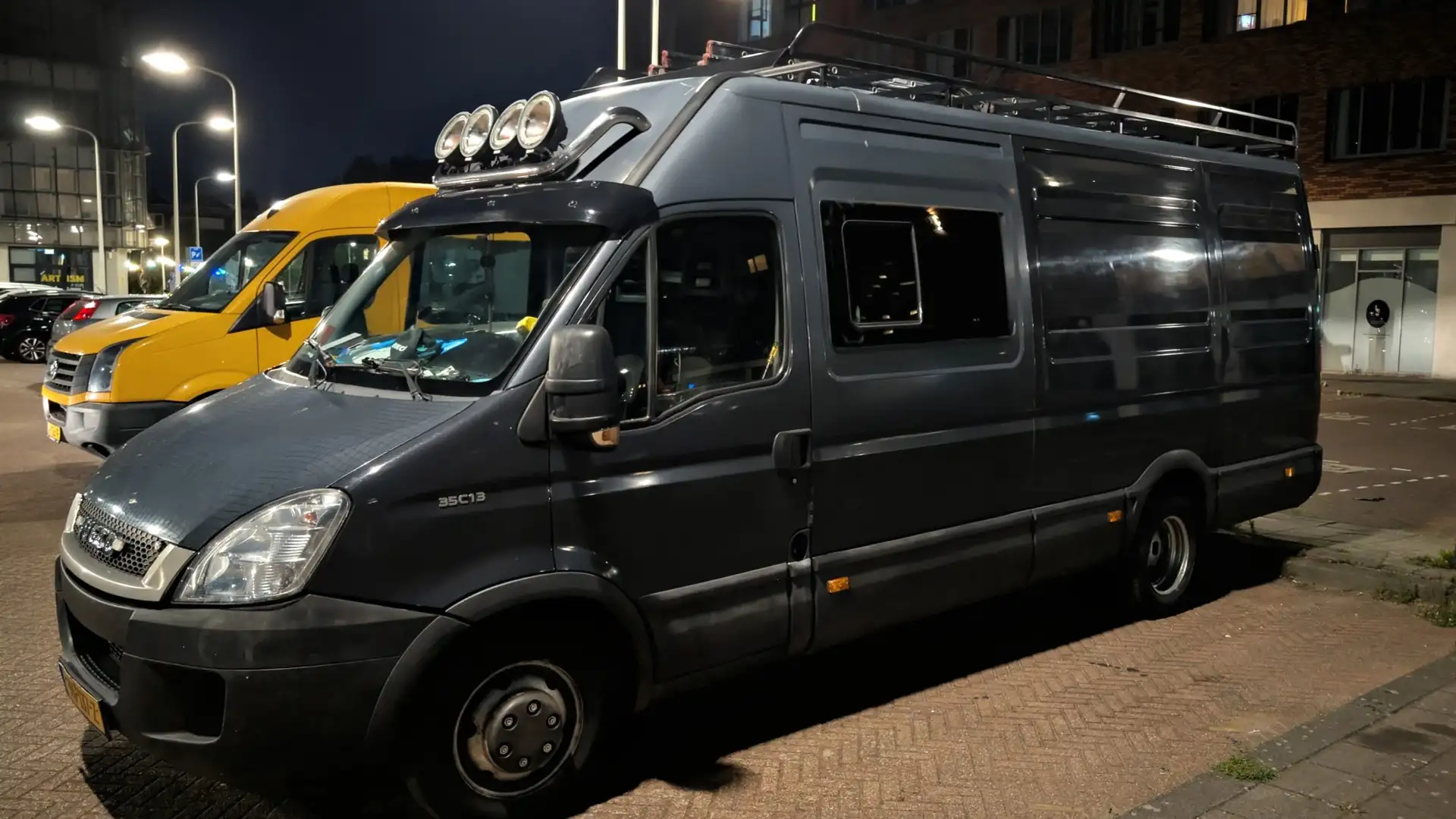 Iveco Daily 35 - 12 C - 2