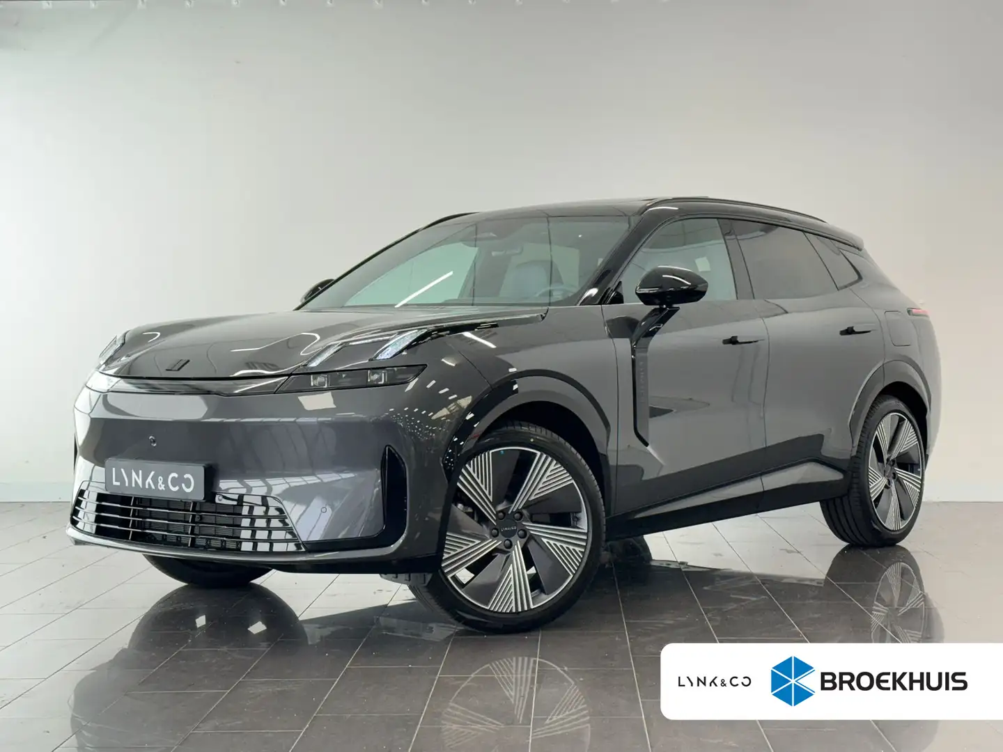 Lynk & Co 08 1.5 More | Achterbank verwarmd | Airco separaat ac Grijs - 1