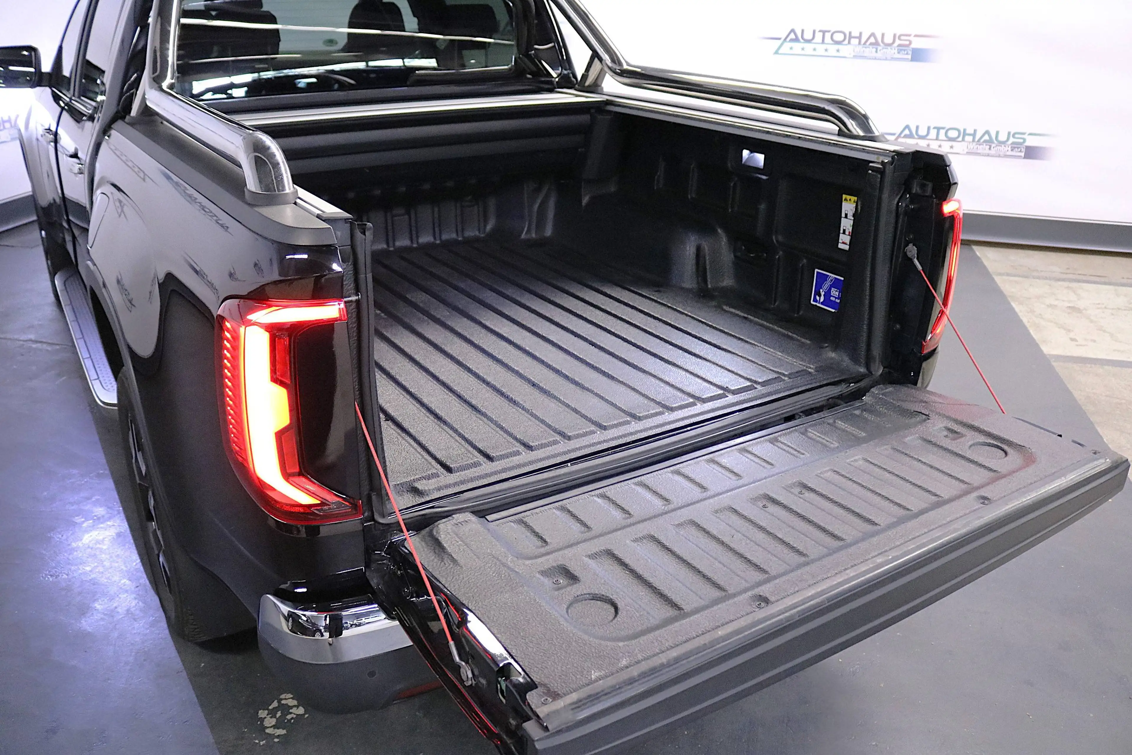 Volkswagen Amarok 3.0 TDI Style Doppelkabine 4Motion*NAVI*CAM*PDC*LEDER*TOT-W*AHK*SHZ*LED*CARPLAY*LKHZ*HarmanK*u.v.m — photo 9