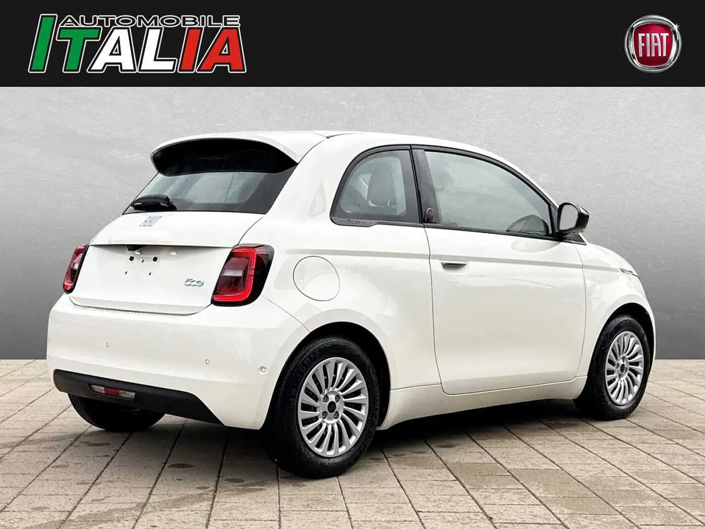 Fiat 500e RED 42 kWh *Komfort Paket* Wit - 2