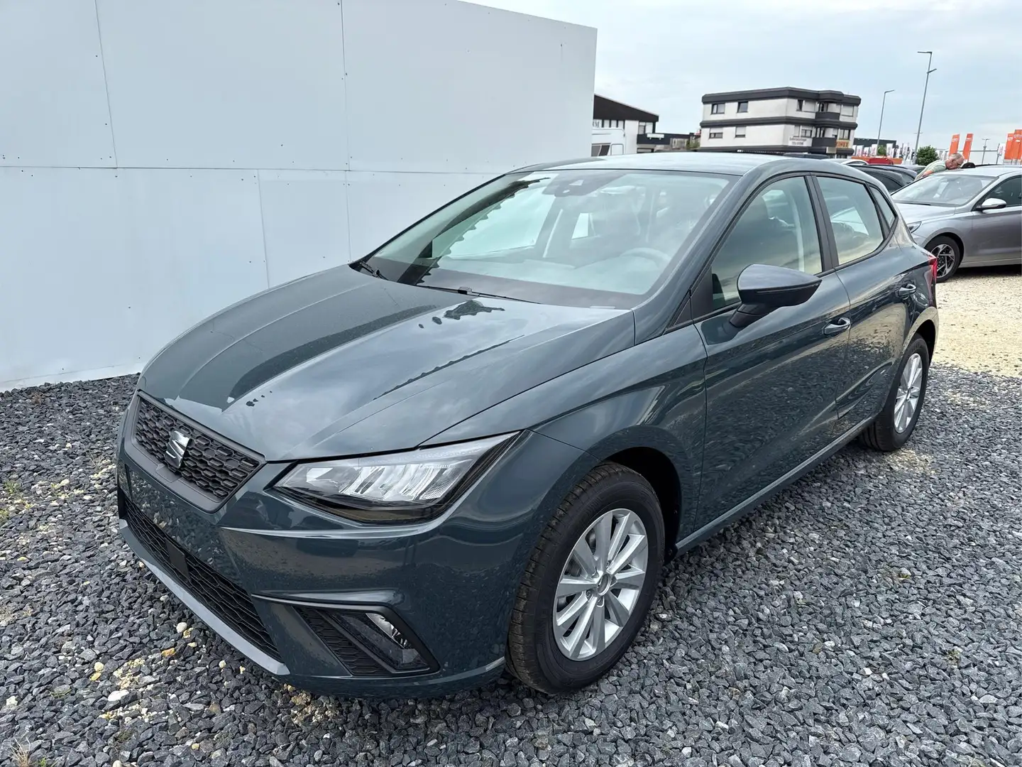 SEAT Ibiza EDITION PLUS PDC ALU LED RADIO KLIMA EL.PAKET 1... Blau - 1