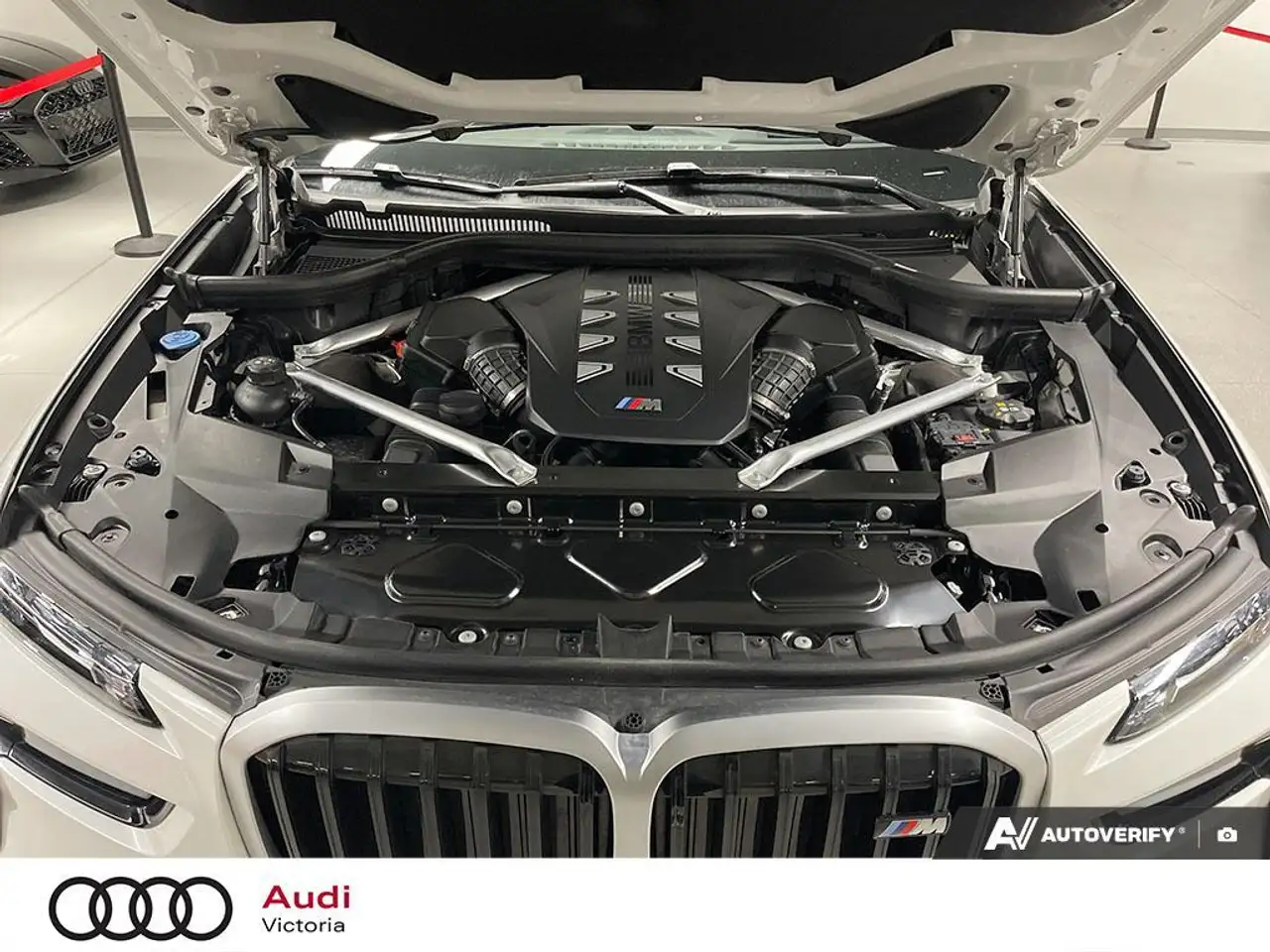 BMW X7 снимка BMW X7