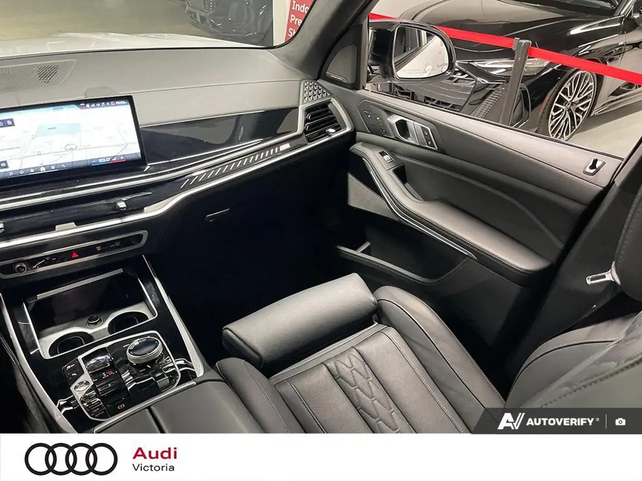 BMW X7 снимка BMW X7