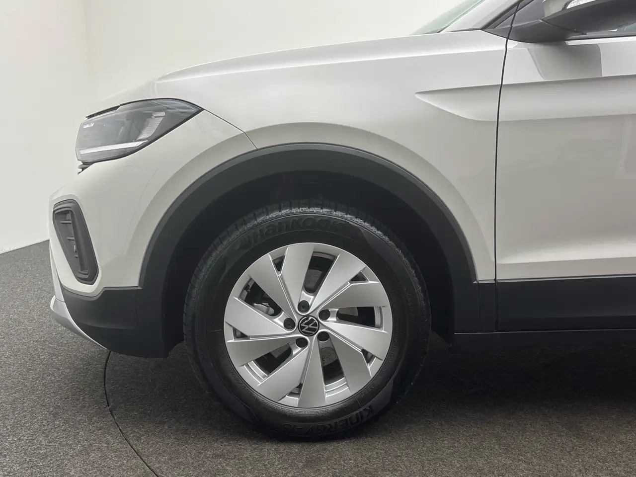 Volkswagen T-Cross Life 1.0 TSI LED ACC AHK App-Connect SHZ 7