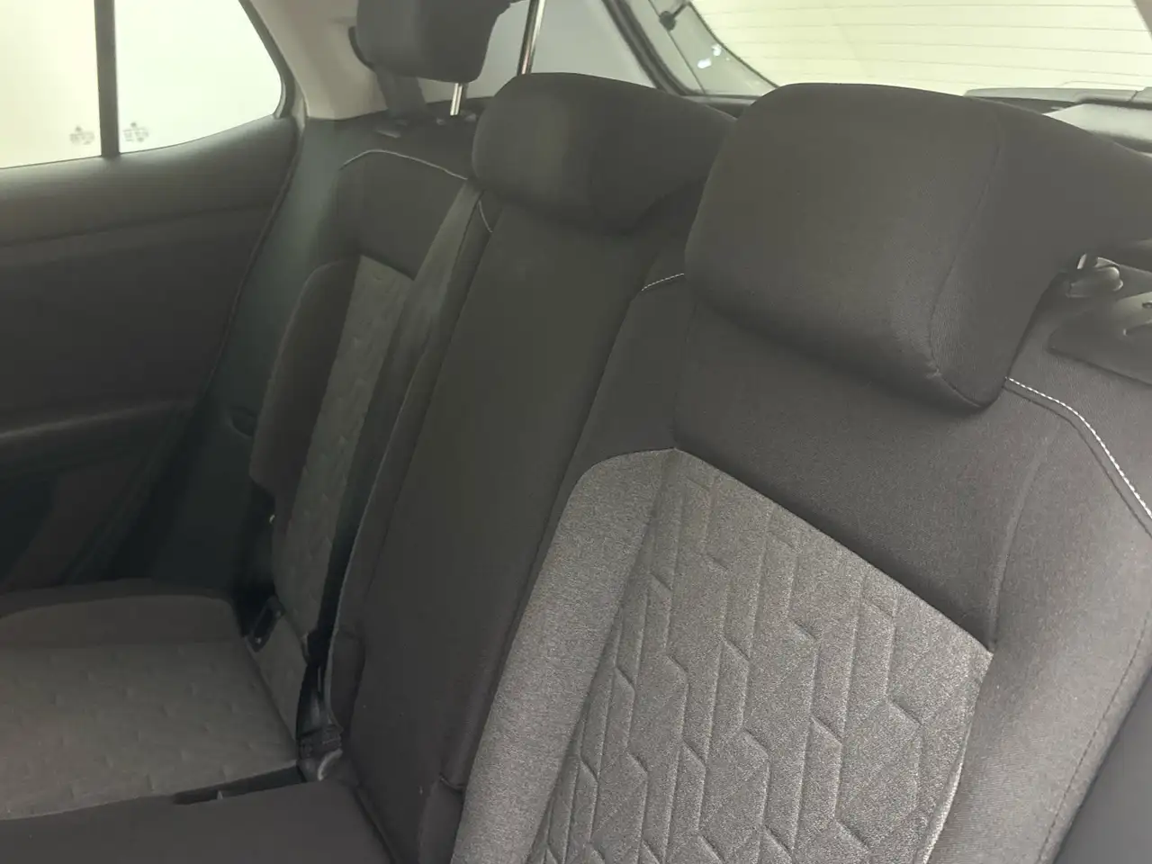 Volkswagen T-Cross Life 1.0 TSI LED ACC AHK App-Connect SHZ 11
