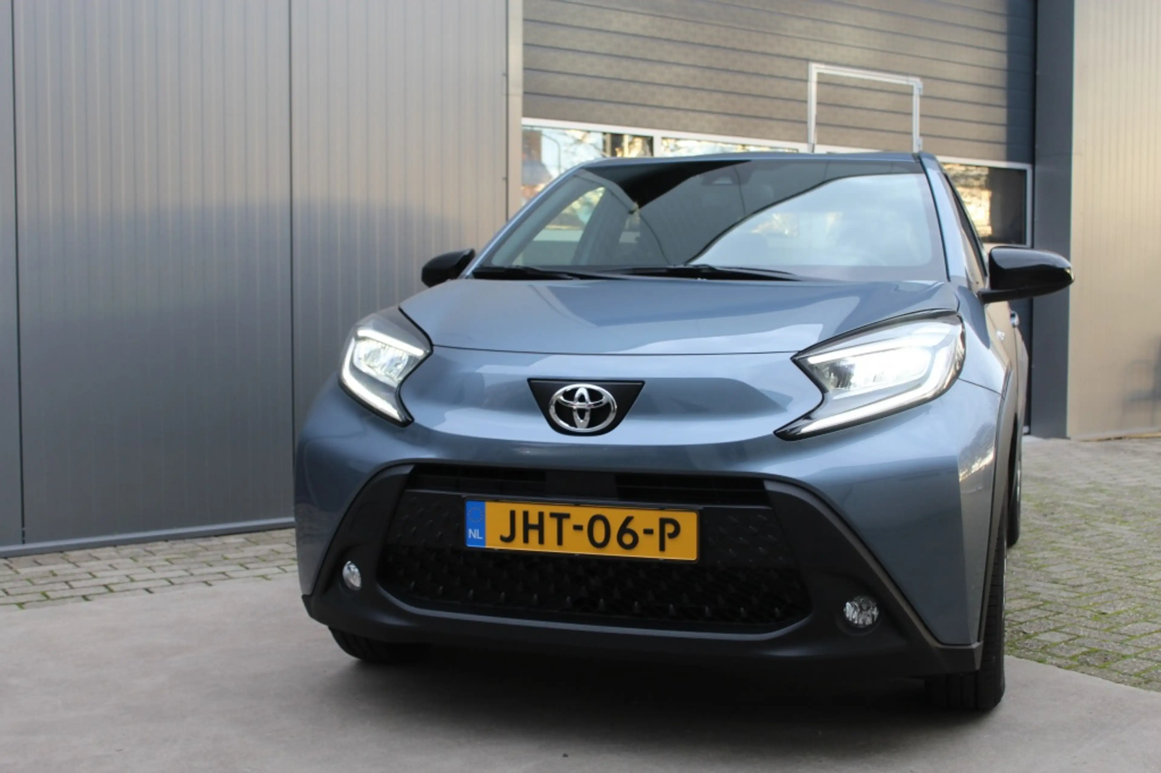 Toyota Aygo X 1.0 VVT-i MT First / Carplay / Lage Km-stand / Sto — photo 8