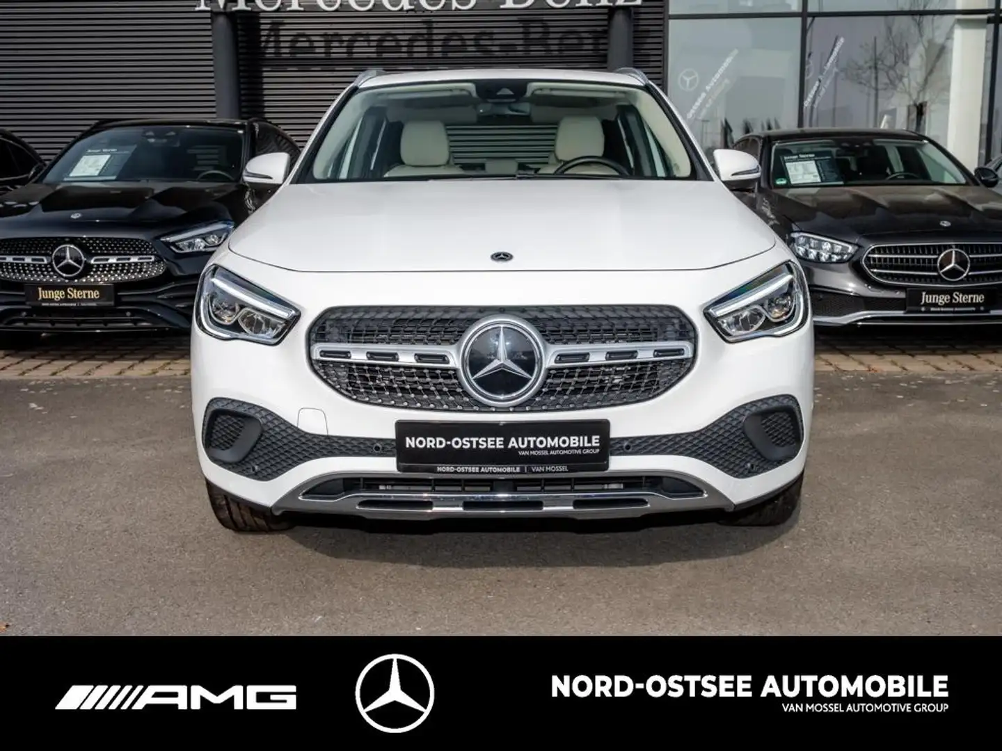 Mercedes-Benz GLA 200 d PROGRESSIVE KAMERA NAVI+ AHK TEMPO LED Blanco - 2