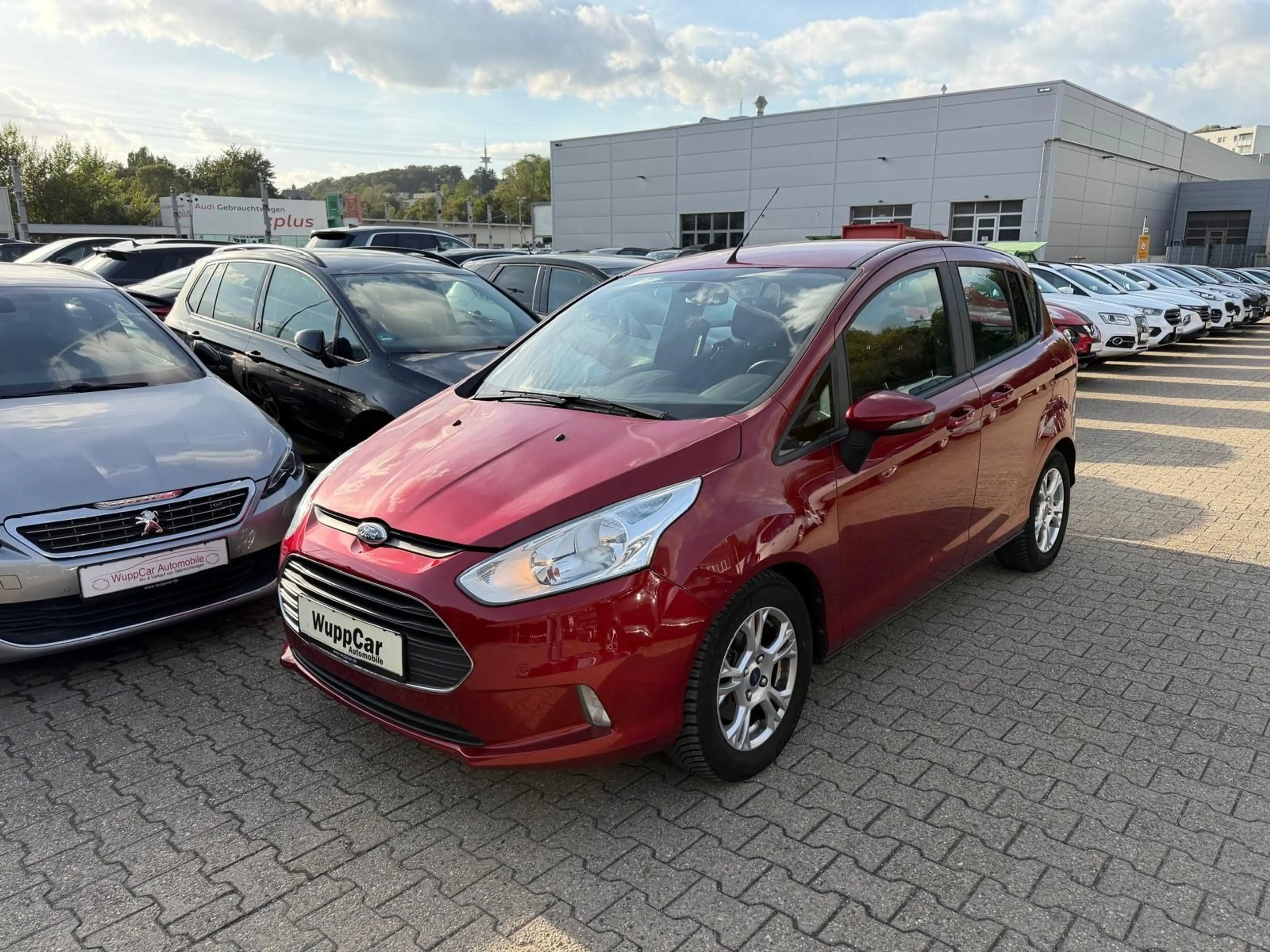 Ford B-Max B-MAX Sync Edition KLIMAAUT*NAVI*SHZ*EFH*PDC*