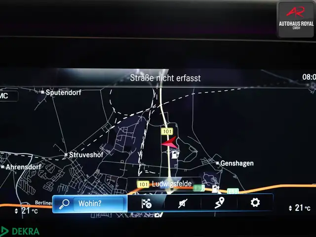 Mercedes-Benz E-Class view 20